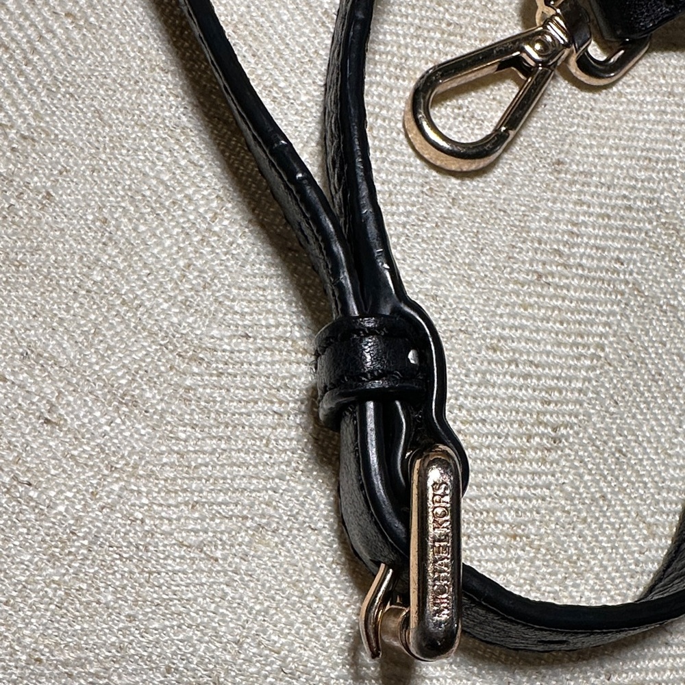 Michael Kors Black Leather Bag Replacement Strap with Gold Accents - Picture 5 of 8